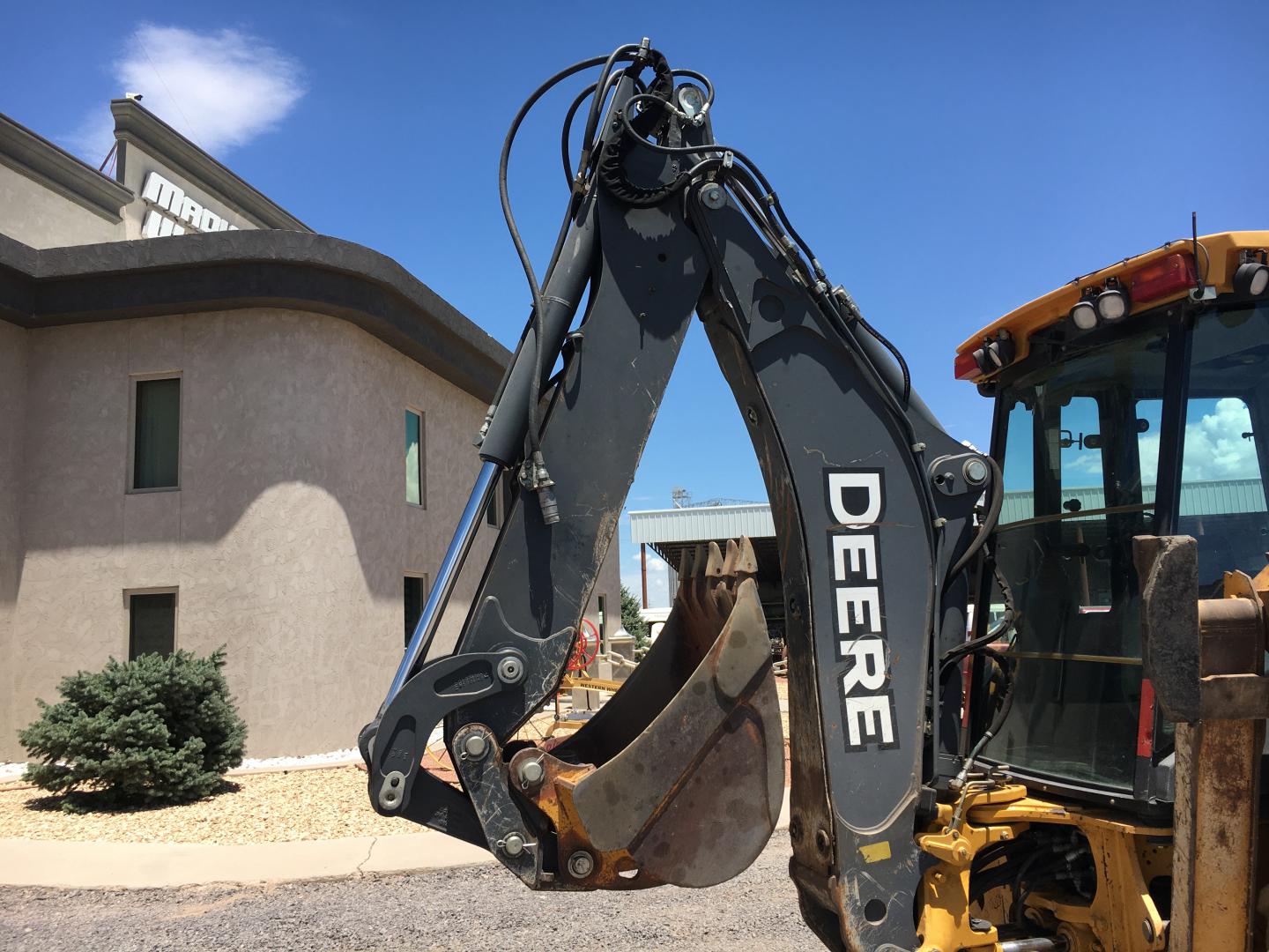 ./imagenes/INVOICE/2019/16852/RETROEXCAVADORA JOHN DEERE 310SJ (82).JPG